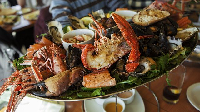 The Secret to the Perfect Seafood Platter